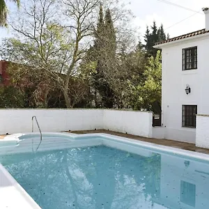 Tela & Vino Villa